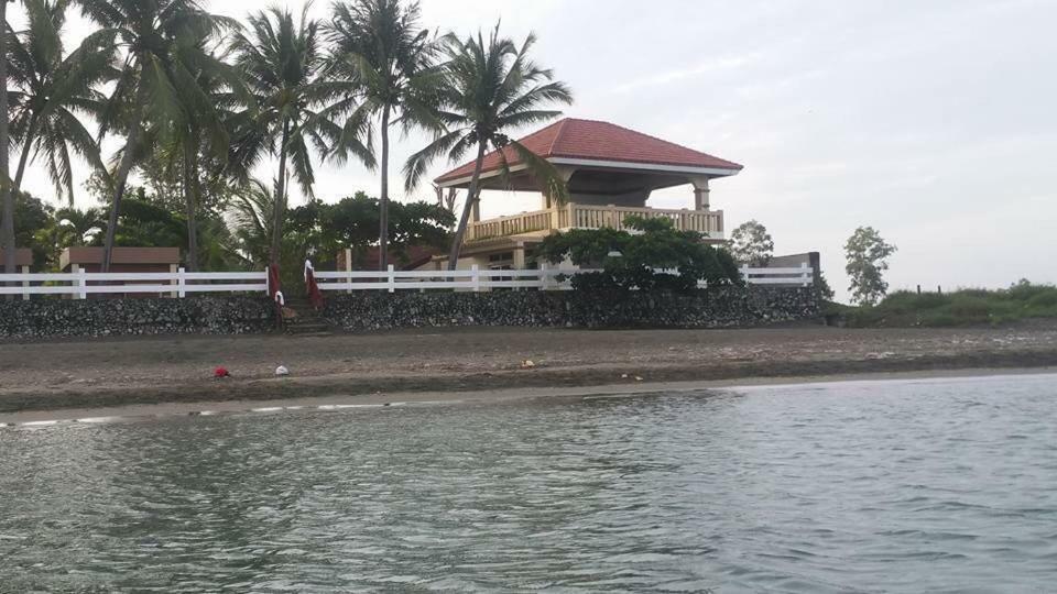 快乐涟漪海滩度假村 Mabilao 外观 照片